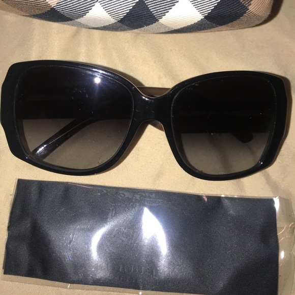 Burberry Sunglasses - Picture 1 of 6